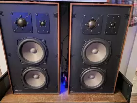 L810A A/D/S/ Ads Speakers Pioneer Turntable #3