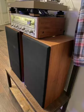 L810A A/D/S/ Ads Speakers Pioneer Turntable