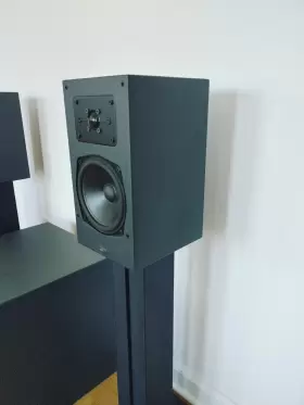 SAT600 A/D/S/ Ads Speakers SAT600 A/D/S/ Ads Speakers