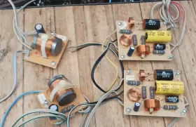 472TND ACOUSTIC RESEARCH Infinity Delta Crossovers #2 472TND ACOUSTIC RESEARCH Infinity Delta Crossovers #2