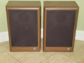 AR-8B ACOUSTIC RESEARCH Bookshelf Stereo Speakers Teledyne AR-8B ACOUSTIC RESEARCH Bookshelf Stereo Speakers Teledyne