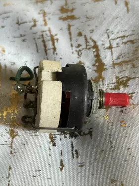 AR20X ACOUSTIC RESEARCH Potentiometer Switch Speaker #3 AR20X ACOUSTIC RESEARCH Potentiometer Switch Speaker #3