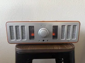AV100C ACOUSTIC RESEARCH Ipod Dock Am Fm Speaker
