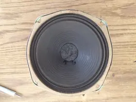 78C162-1 ADMIRAL Od Woofer Tube Speaker