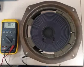 5012 ADVENT Woofer Refoaming 5012 ADVENT Woofer Refoaming