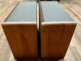 85-951-109 ADVENT Graduate Hardwood Bookshelf Speakers Need #2