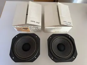 W-299-120 ADVENT Nos Questra Woofer Square Frame