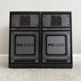 SX-F20 AIWA Honeycomb Diaphragm Speakers Watts