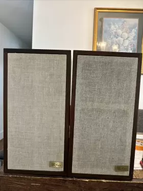 AR4XA AR Speakers