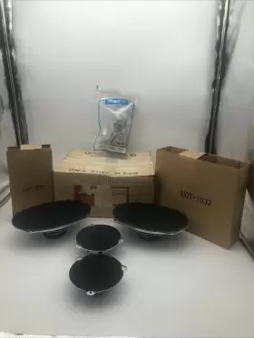 FO-81 AUDIOVOX Radio Car Auto Paired Speakers Kit