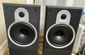 DM1800 B-W Stereo Speakers #3