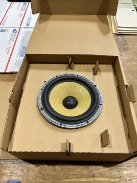 ZZ2097 B-W Nos Bowers Wilkins Matrix Midrange Single ZZ2097 B-W Nos Bowers Wilkins Matrix Midrange Single
