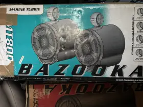 B8002 BAZOOKA Tower Speakers