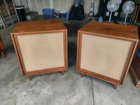 302-UBAN BOZAK Speakers