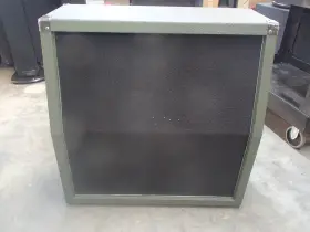 412H-BK BUGERA Speaker Cabinet Stereo Channel Mono