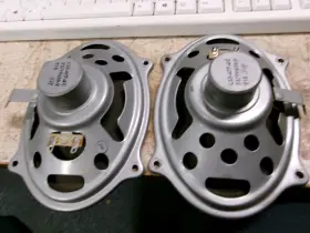 C33-477-4G CARBONEAU Alnico Speakers