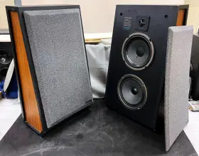 228L CBS AUDIO Speakers Cabinets Binding Posts