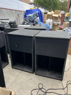 B-36A CERWIN-VEGA Earthquake Subwoofers Speakers