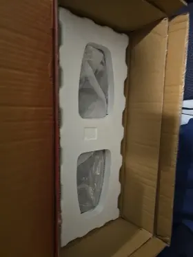 LA14 CERWIN-VEGA Speakers