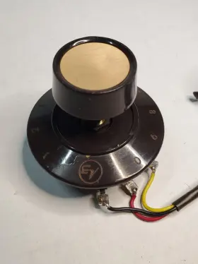 4608 ELECTRO-VOICE Brilliance Control Knob