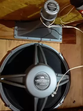 KN1215 ELECTRO-VOICE Knight Speakers KN1215 ELECTRO-VOICE Knight Speakers