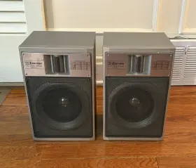 60-1084 EMERSON Speakers Book Shelf
