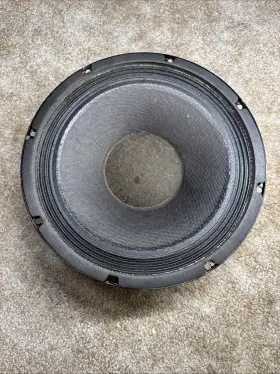 10284 EMINENCE Guitar Speaker