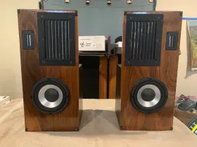 LFT-16 EMINENT TECHNOLOGY Ampable Speakers
