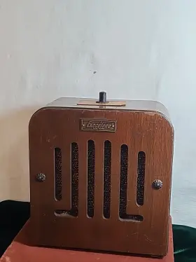 302-S EXECUTONE Art Deco Skyscraper Wood Intercom Speaker