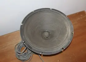LC-68 FENDER Oxford Speaker Great Sound #2 LC-68 FENDER Oxford Speaker Great Sound #2
