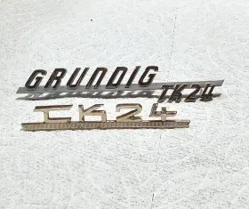 TK24 GRUNDIG Badges Plaques TK24 GRUNDIG Badges Plaques