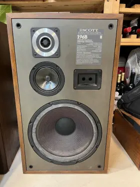 196B H.H. SCOTT Floor Speakers 196B H.H. SCOTT Floor Speakers