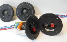 209-4270 INFINITY Polycell Tweeters Crossovers #2