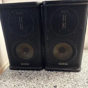 7012816 INFINITY Infinitesimal Bookshelf Speakers Emit Video 7012816 INFINITY Infinitesimal Bookshelf Speakers Emit Video