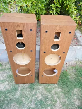 RS6001 INFINITY Speakers Cabinets Up #2 RS6001 INFINITY Speakers Cabinets Up #2
