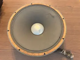D130 JAMES B. LANSING SOUND Speaker D130 JAMES B. LANSING SOUND Speaker