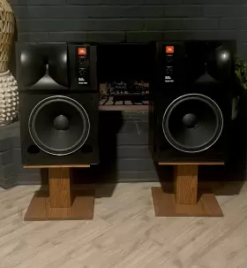 4425 JBL Studio Monitors #2 4425 JBL Studio Monitors #2