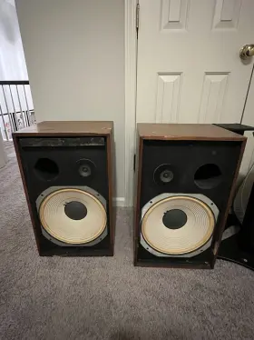 E8-99 JBL Lancer Speakers E8-99 JBL Lancer Speakers