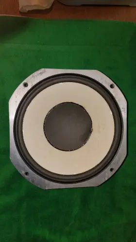 LE10A-1 JBL Aquaplas Cone Alnico Mag Looks Great LE10A-1 JBL Aquaplas Cone Alnico Mag Looks Great