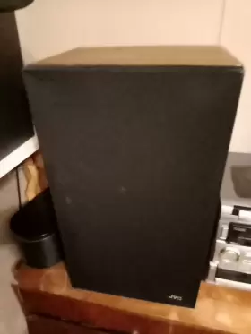 SK-544 JVC Floor Speakers #2