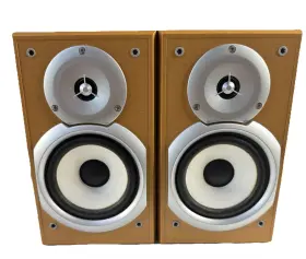 LS-M33-S KENWOOD Book Shelf Speakers Wooden