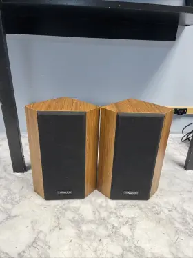 LSK-06S KENWOOD Wood Laminate Bookshelf Speakers LSK-06S KENWOOD Wood Laminate Bookshelf Speakers