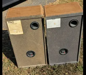 1203D KLH Mismatched Speakers