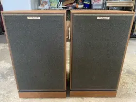 90023372-90023373 KLIPSCH Speakers Oak 90023372-90023373 KLIPSCH Speakers Oak