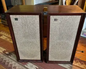 KN-3000 KNIGHT Speakers Electrostatic Tweeters Sound Cabinets KN-3000 KNIGHT Speakers Electrostatic Tweeters Sound Cabinets