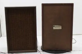 2W58-334A LLOYDS Speaker #2