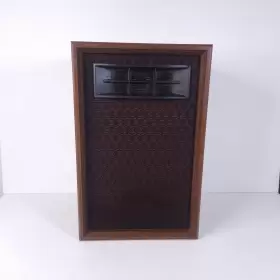 W640-338 LLOYDS Speaker Suspension