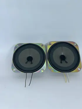 100K22 MAGNAVOX Foster Speakers Boombox
