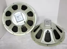 137-329 MAGNAVOX Astro Sonic Alnico Magnet Woofers Console #3 137-329 MAGNAVOX Astro Sonic Alnico Magnet Woofers Console #3