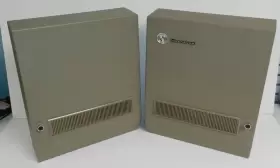 40P252 MAGNAVOX Speaker Record Player #2 40P252 MAGNAVOX Speaker Record Player #2